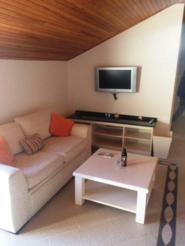 Nicholas Heights Deluxe Suite Hotel