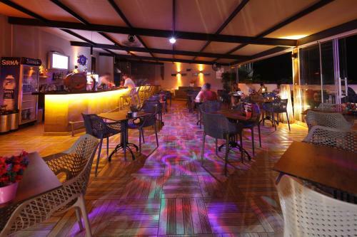 Nicholas Heights Deluxe Suite Hotel