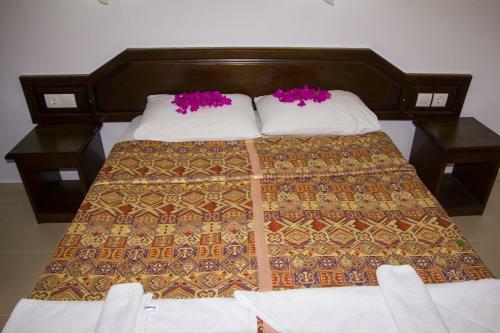 Orange Lodge (sunmed Lodge)