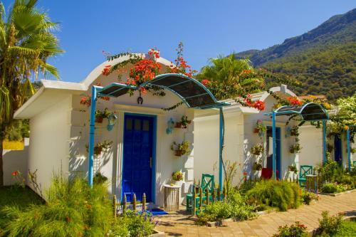 Orange Lodge (sunmed Lodge)