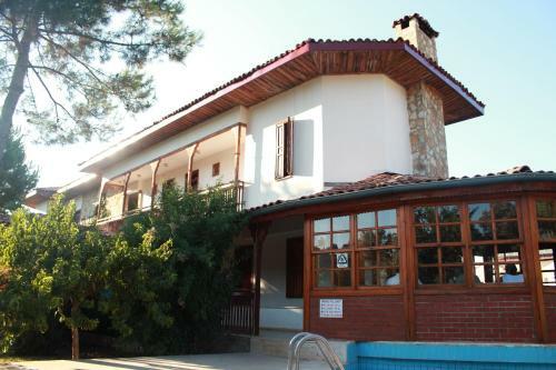 Elze Hotel
