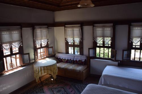 Posada Yorganc?oglu Konak