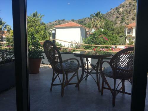 Hostal Mellis Beach Hotel