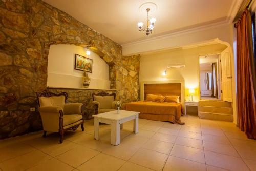 Paradise Garden Hotel