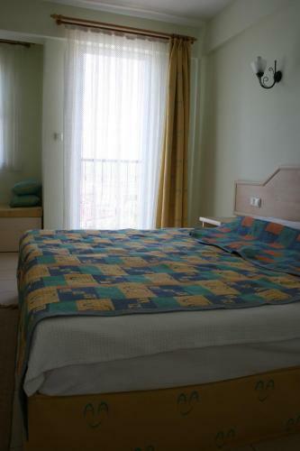 Ant Apart Hotel