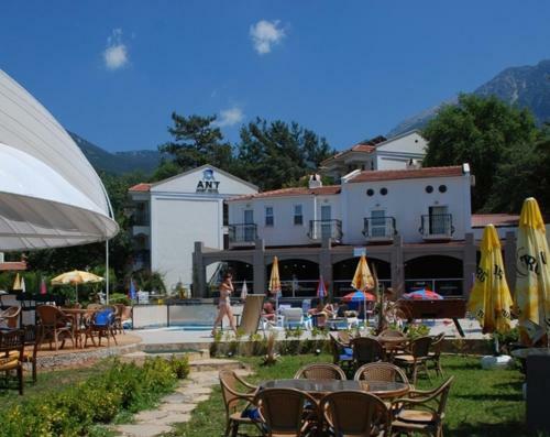 Ant Apart Hotel