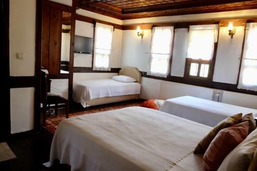Hostal Turgut Reis Konak