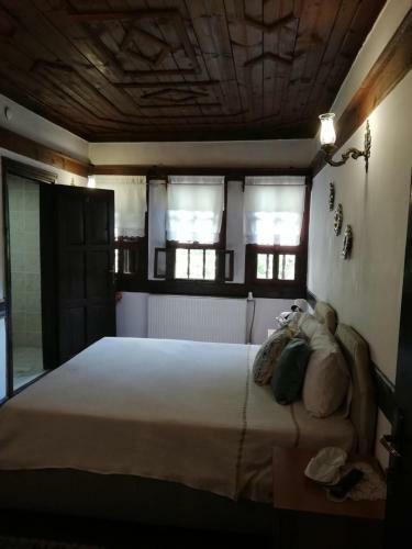 Hostal Turgut Reis Konak