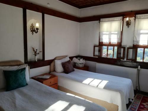 Hostal Turgut Reis Konak