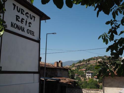 Hostal Turgut Reis Konak