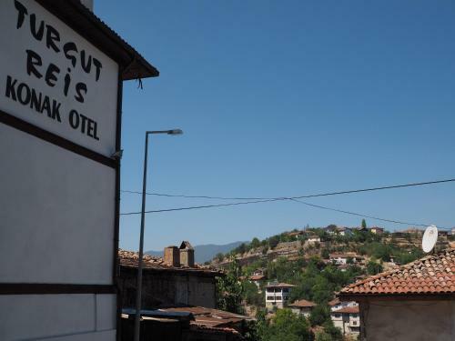 Hostal Turgut Reis Konak