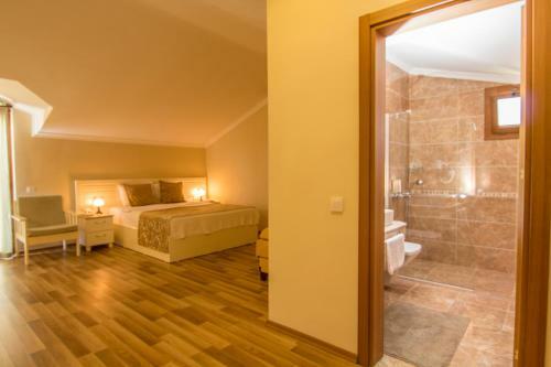 Unsal Hotel