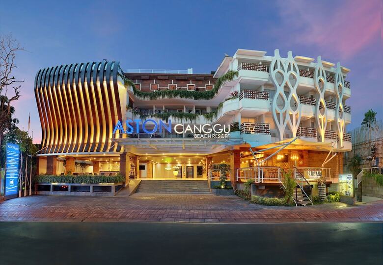 Hotel Aston Canggu Beach Resort & Spa