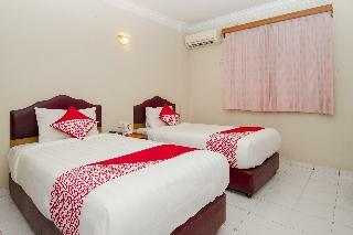Oyo 865 Halim Hotel