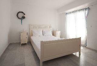 Apartamentos White Cliff Villas