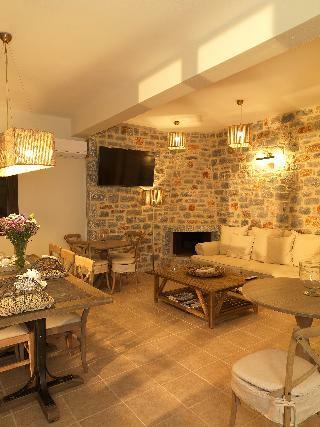 Hotel Kamares Villa