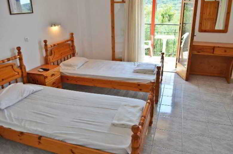 Apartamentos Alykanas & Antonis Studios