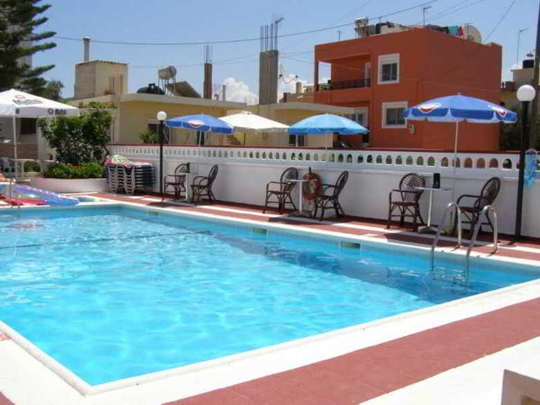 Eleni Apartments