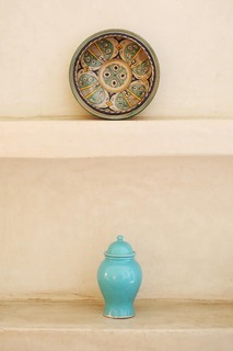 Riad White Flowers
