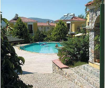 Gondol Apartments