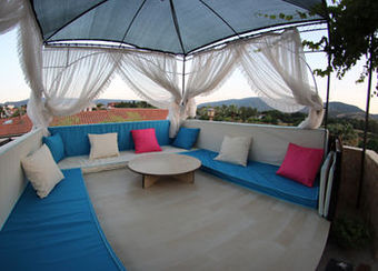 Rebetika Hotel