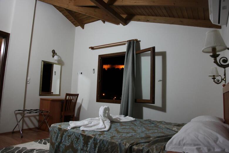 Hotel Ave Maria