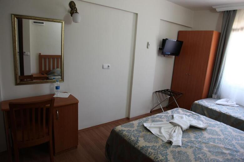 Hotel Ave Maria