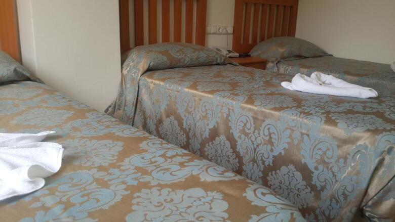 Hotel Ave Maria