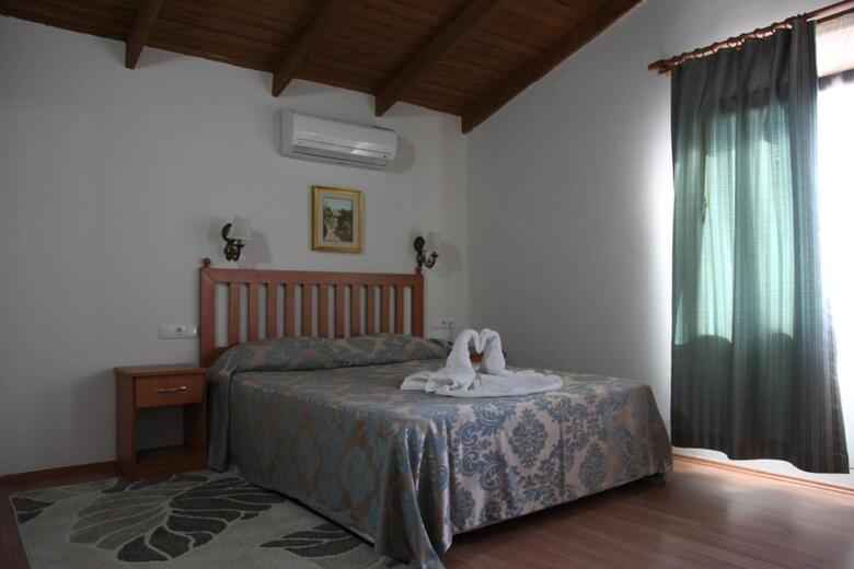 Hotel Ave Maria