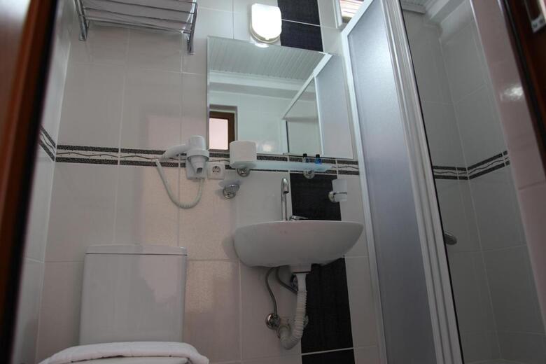 Hotel Ave Maria