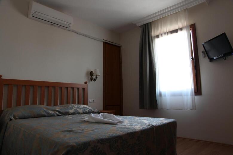 Hotel Ave Maria