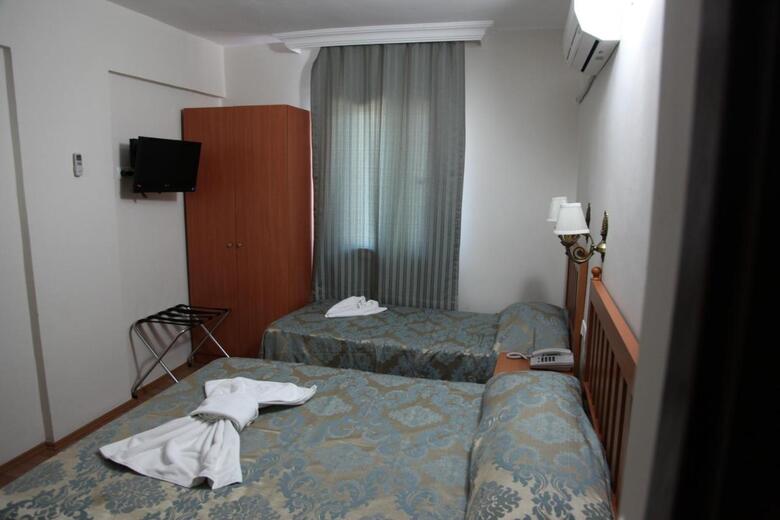 Hotel Ave Maria