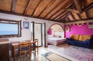 Aktaion Hotel