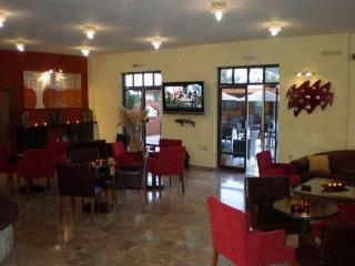 Hotel Vallian Village