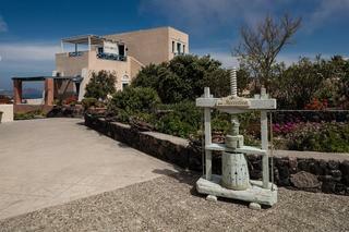 Hotel Aegagros Caldera Houses