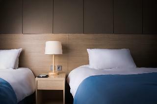 Whistle Lark Hotel