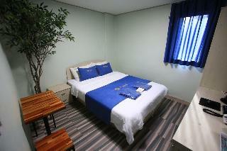 Peanut Hotel
