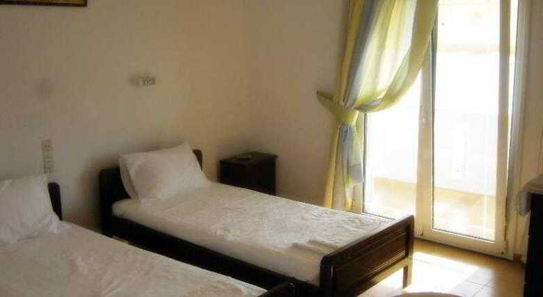 Apartamentos Crysalis Apts