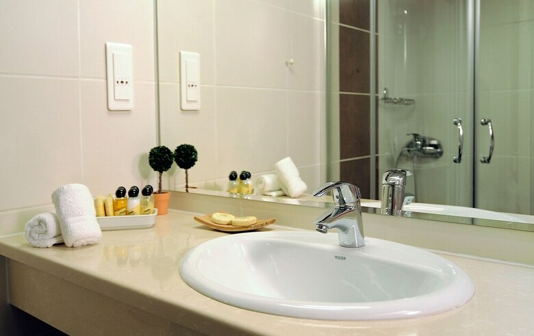 Athenea Hotel