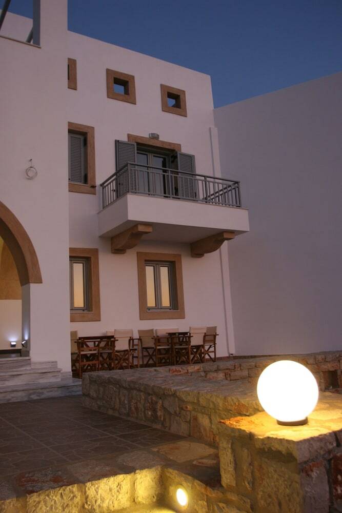 Athenea Hotel
