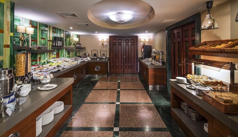 Hotel Titanic Comfort Sisli