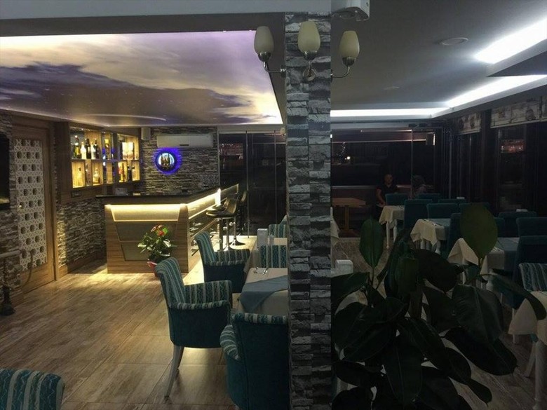 Hotel Ar Suites