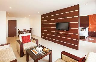Hotel Sterling Terrace Greens