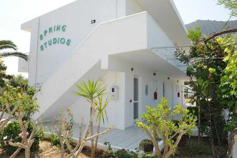 Apartamentos Spring Studios