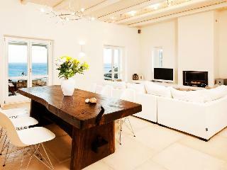 Athina Ios Villa