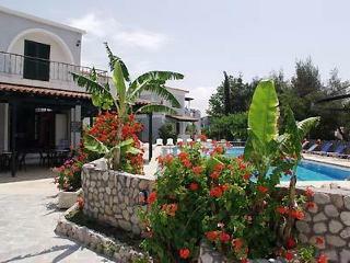 Portego Hotel & Apartments