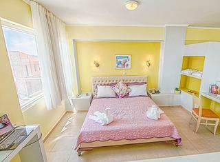 Heraion Hotel
