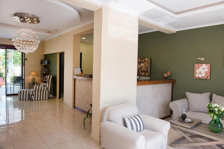Apartamentos Christina Studios