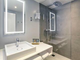 Hotel Novotel Chennai Omr
