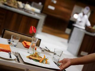 Hotel Novotel Chennai Omr